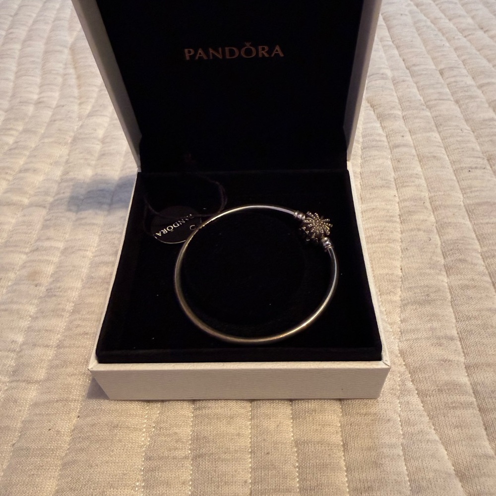 Pandora Silver Bracelet with Snowflake Clasp